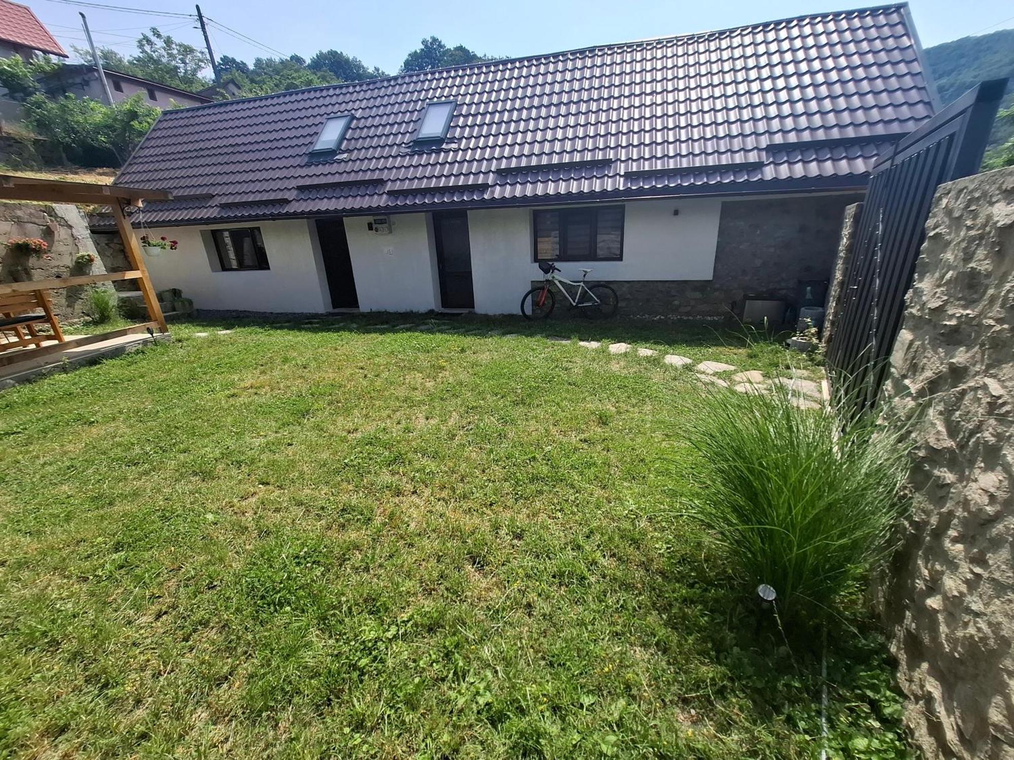 Casa Noua Villa Sasca Montana Exterior photo